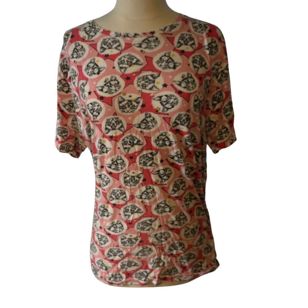 Kitty face tshirt size large